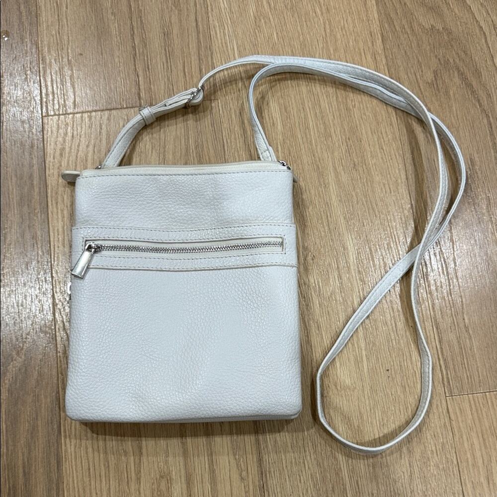 Giani Bernini Multi Pocket Simple Silver Hardware White Leather Crossbody